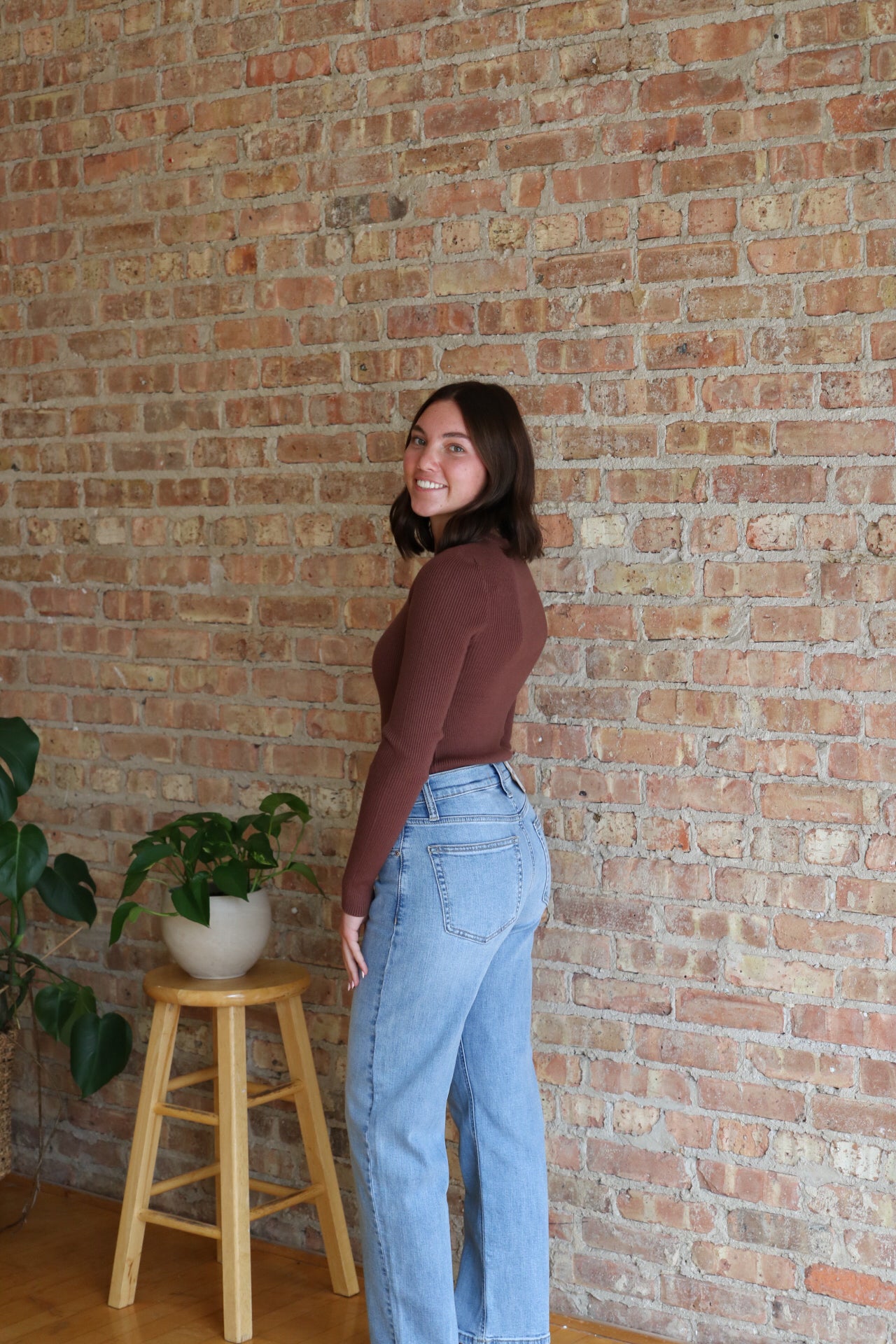 Carmen Top: Rust Brown
