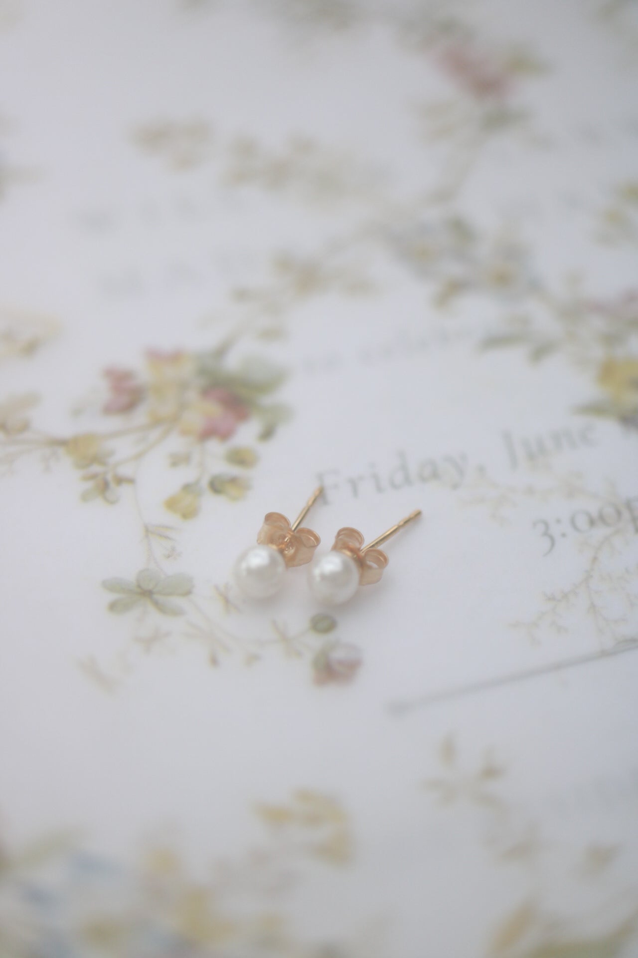 Pearl Studs
