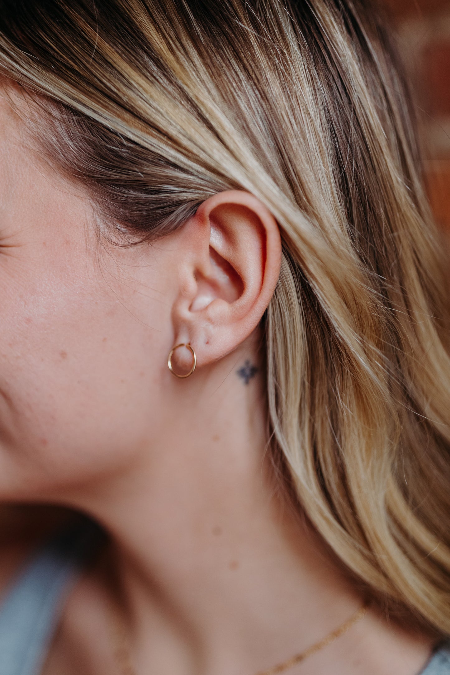 Minimalist Wire Hoops