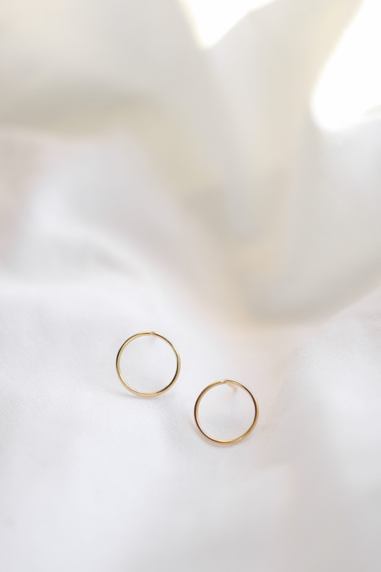 Minimalist Wire Hoops