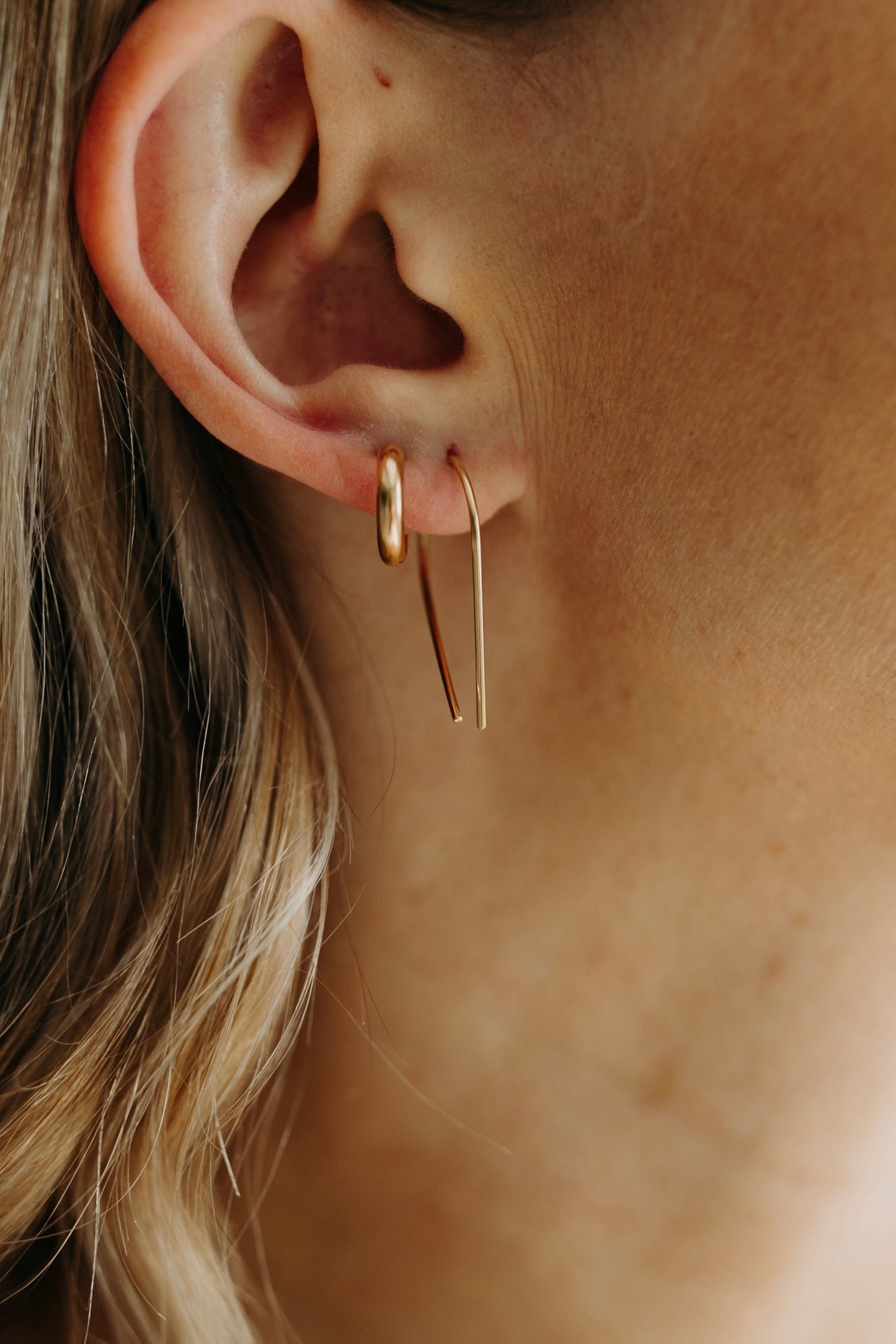 Minimalist Mandolen Earrings