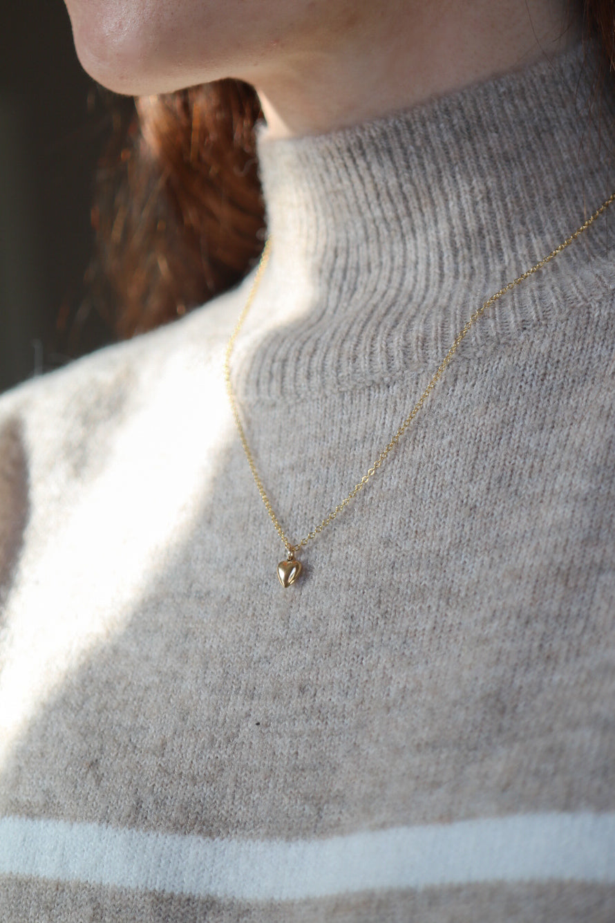 Tiny Puffy Heart Necklace