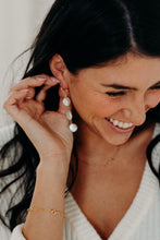Load image into Gallery viewer, Magnolia Earrings

