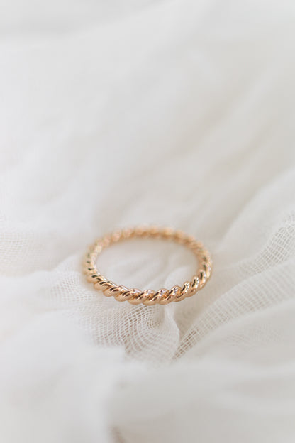 Thick Twisted Ring