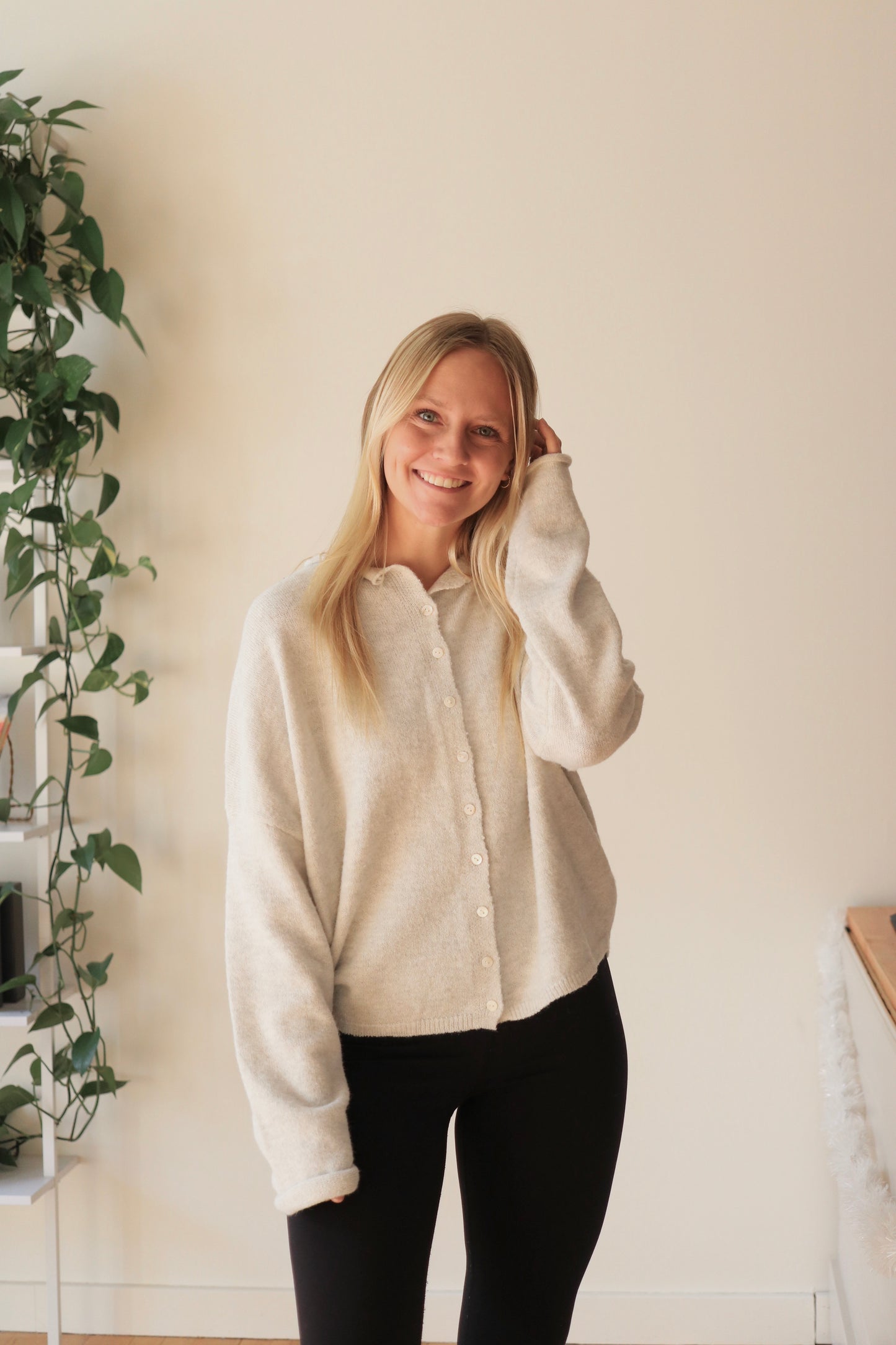 Piper Cardigan: Light Grey