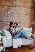 Load image into Gallery viewer, Relaxed Pullover: Chestnut
