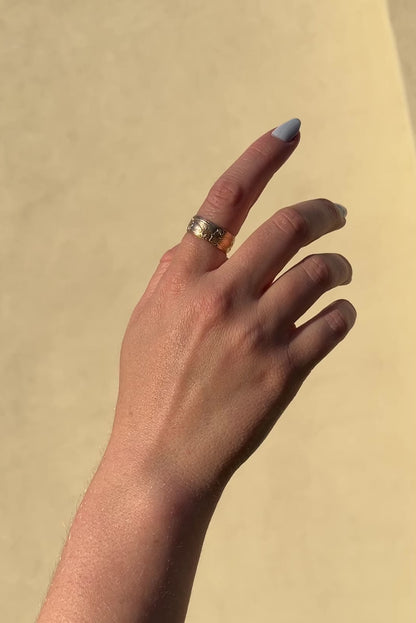 Chunky Floral Ring