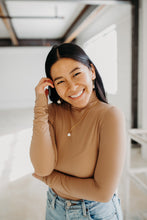 Load image into Gallery viewer, Erica Necklace
