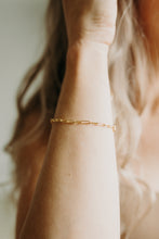Load image into Gallery viewer, Mallory Bracelet
