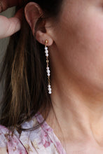 Load image into Gallery viewer, Dahlia Earrings

